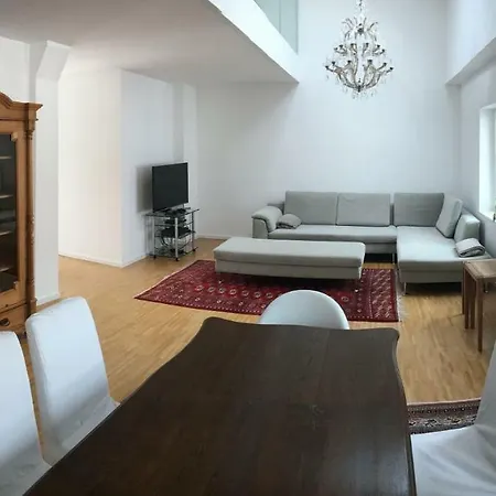 Apartment Luxuriose In Stadtvilla
